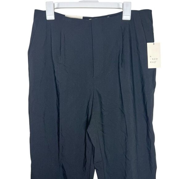 NEW Universal Thread Women's High-Rise Tailored Trousers in Black 12 - Picture 5 of 13